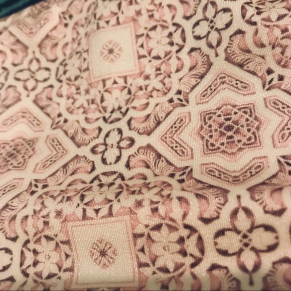 ATHLETA Ladder Front Medium Rise Bottom - Picture 8 of 8